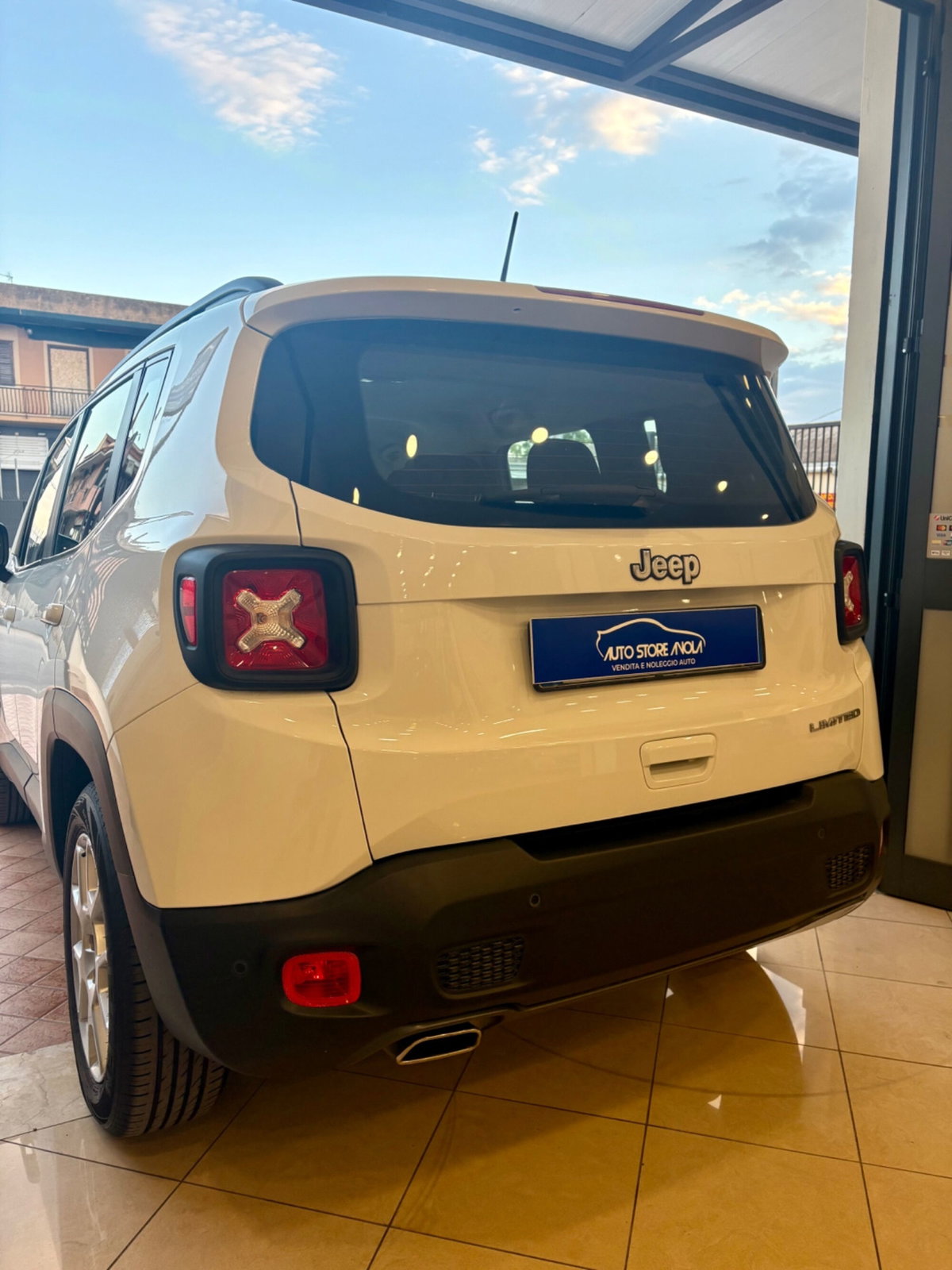 Jeep Renegade 1.6 Mjt 130 CV Limited (8)