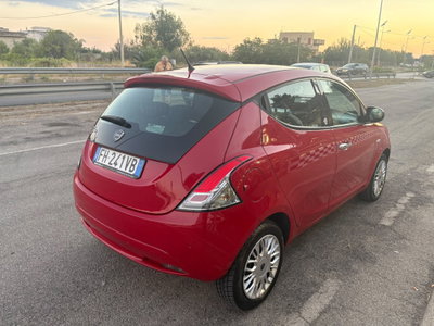 Lancia Ypsilon 1.2 69 CV 5 porte GPL Ecochic Silver (5)