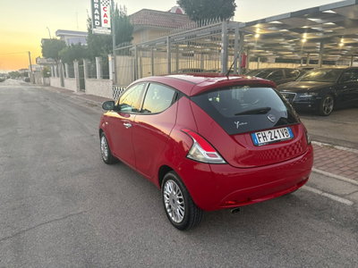 Lancia Ypsilon 1.2 69 CV 5 porte GPL Ecochic Silver (7)