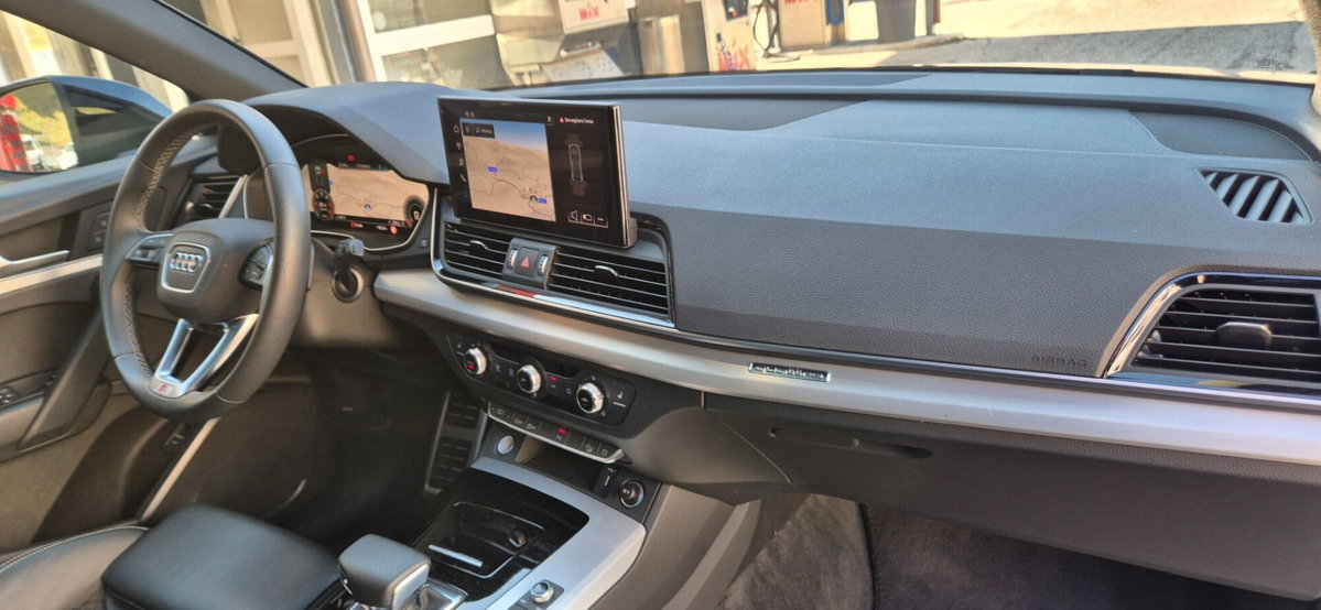 Audi Q5 Sportback 40 2.0 tdi mhev 12V S line Plus quattro s-tronic (7)