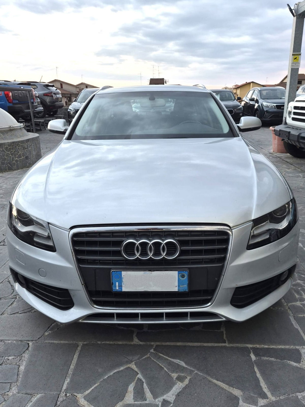 Audi A4 Avant 2.0 TDI 120CV F.AP. Start (2)