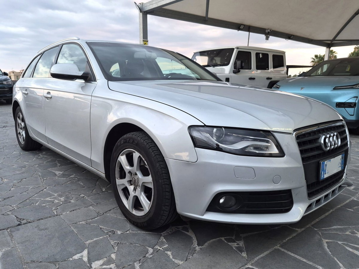 Audi A4 Avant 2.0 TDI 120CV F.AP. Start (3)