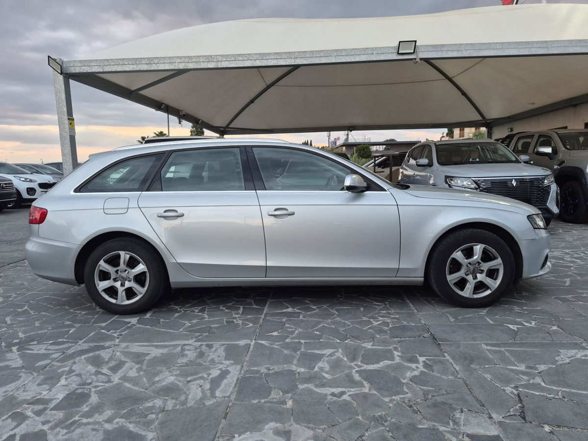 Audi A4 Avant 2.0 TDI 120CV F.AP. Start (4)