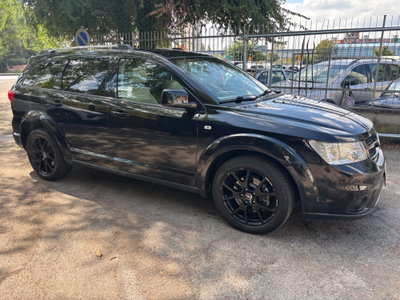 Fiat Freemont 2.0 Mjt 170 CV 4x4 Automatica Lounge (4)