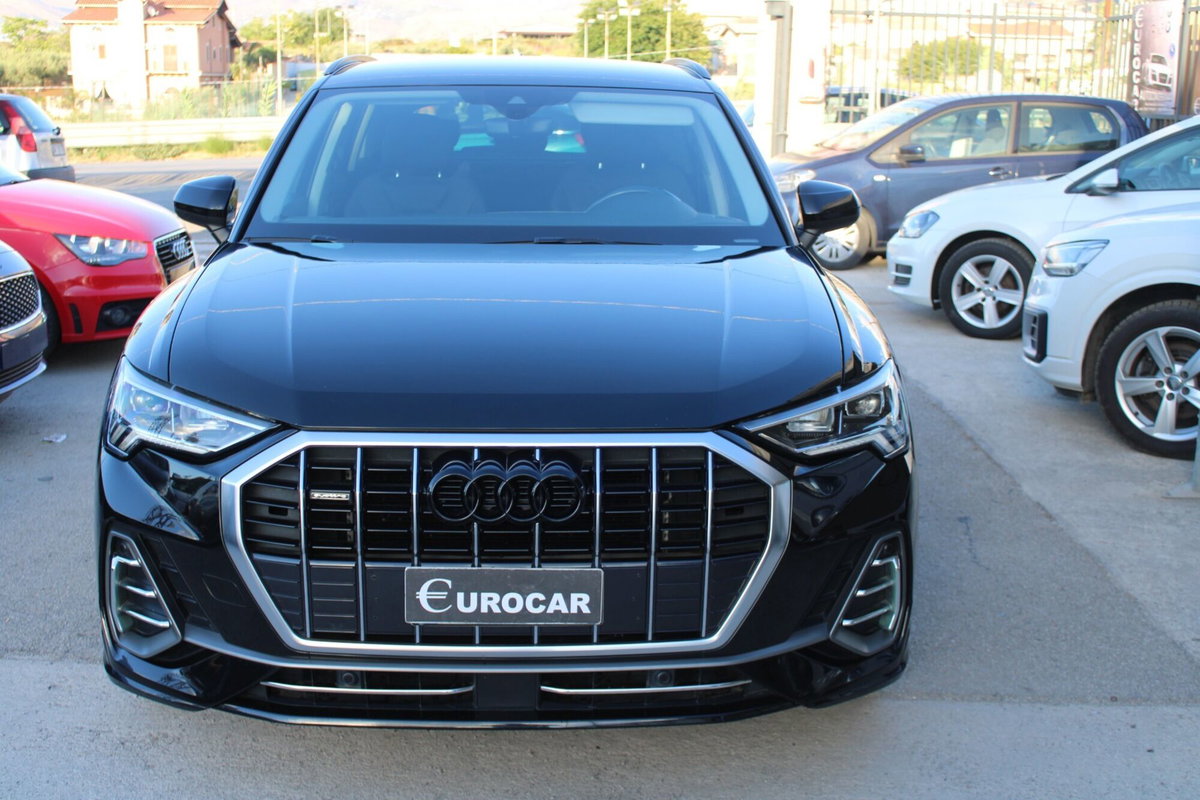 Audi Q3 35 TDI quattro Business (2)