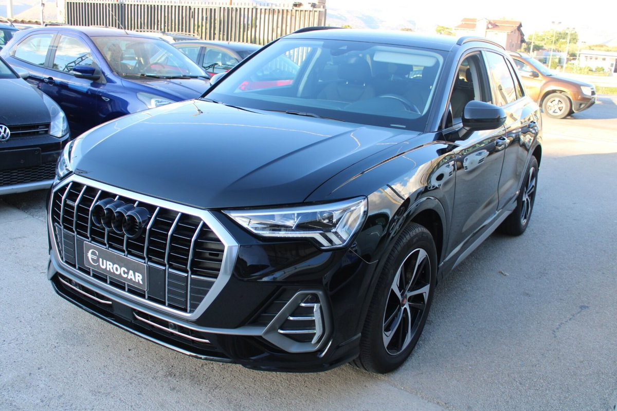 Audi Q3 35 TDI quattro Business (3)