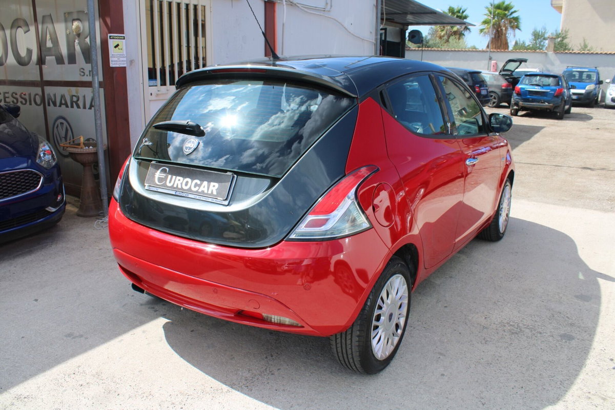 Lancia Ypsilon 1.3 MJT 16V 95 CV 5 porte S&S Unyca (7)