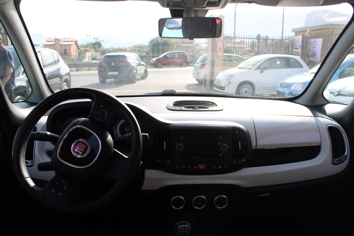 Fiat 500L 1.6 Multijet 120 CV Lounge (12)