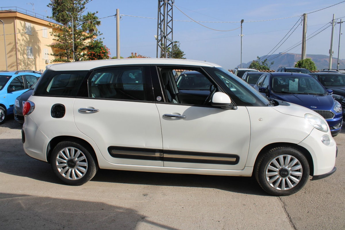 Fiat 500L 1.6 Multijet 120 CV Lounge (3)
