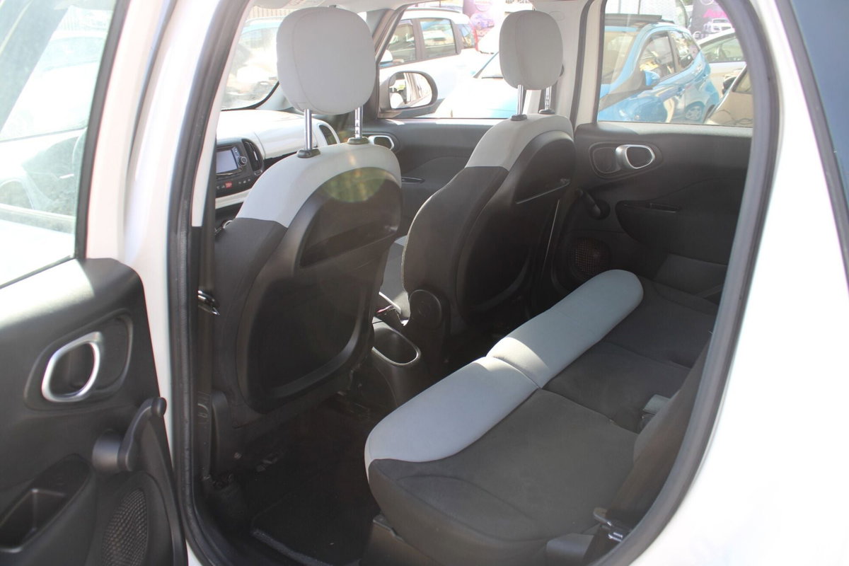 Fiat 500L 1.6 Multijet 120 CV Lounge (9)