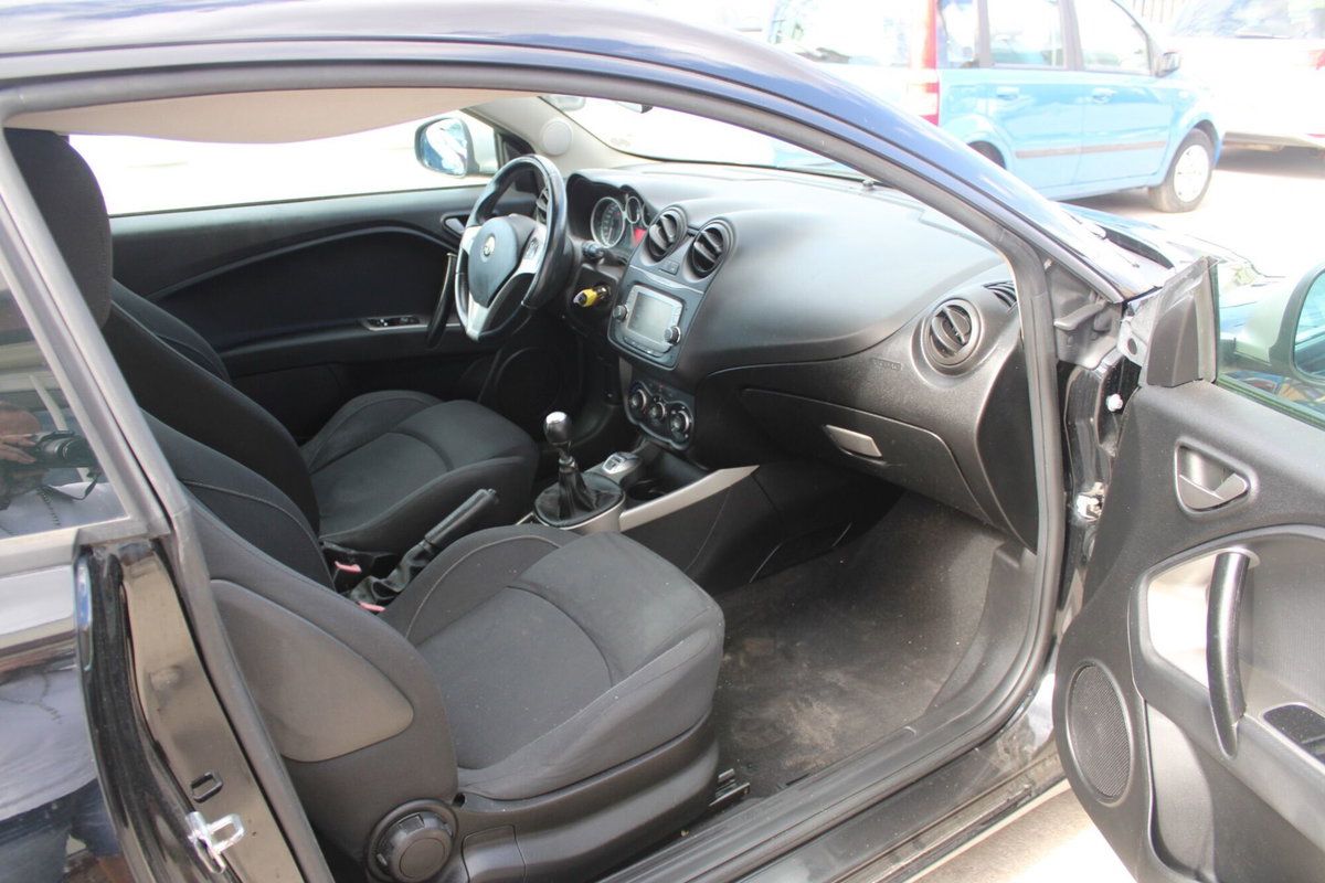 Alfa Romeo MiTo 1.3 JTDm 85 CV S&S Progression (7)