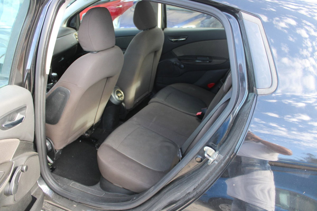 Fiat Bravo 1.9 MJT 120 CV Active (10)