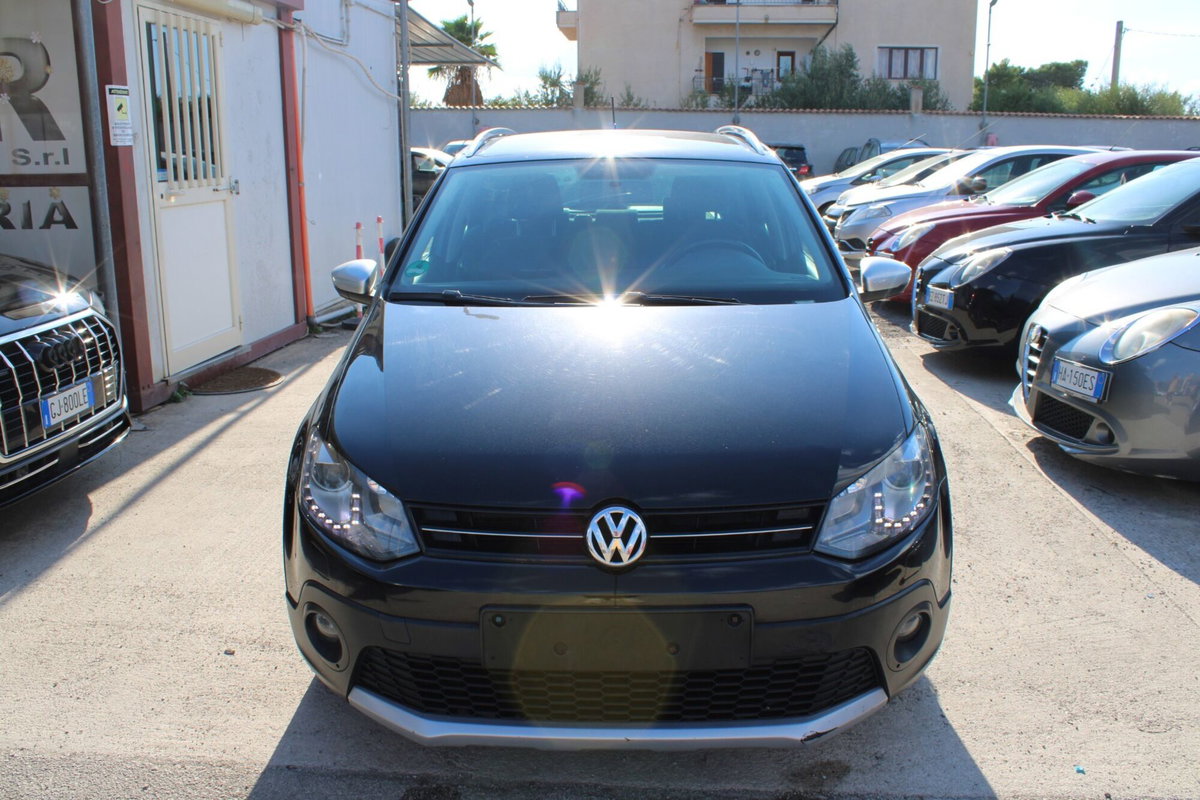 Volkswagen Polo 1.6 TDI 90CV DPF 5 porte Highline (2)