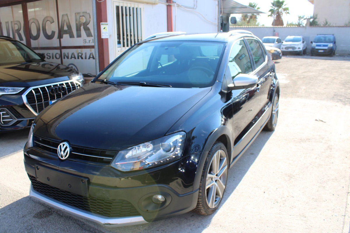 Volkswagen Polo 1.6 TDI 90CV DPF 5 porte Highline (3)