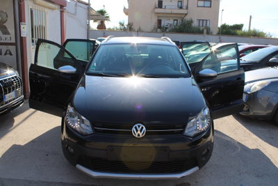 Volkswagen Polo 1.6 TDI 90CV DPF 5 porte Highline (9)