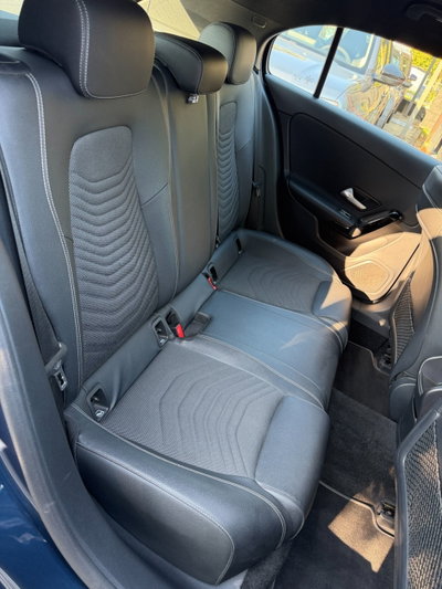 Mercedes-Benz Classe A 180 d Automatic Sport (13)