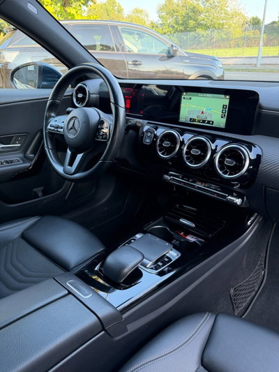 Mercedes-Benz Classe A 180 d Automatic Sport (15)