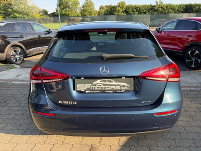 Mercedes-Benz Classe A 180 d Automatic Sport (5)