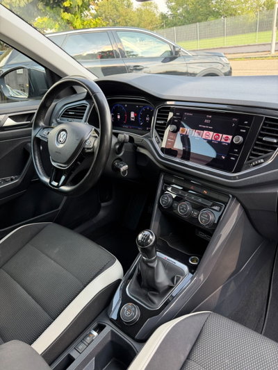 Volkswagen T-Roc 2.0 TDI SCR 4MOTION Advanced BlueMotion Technology (15)