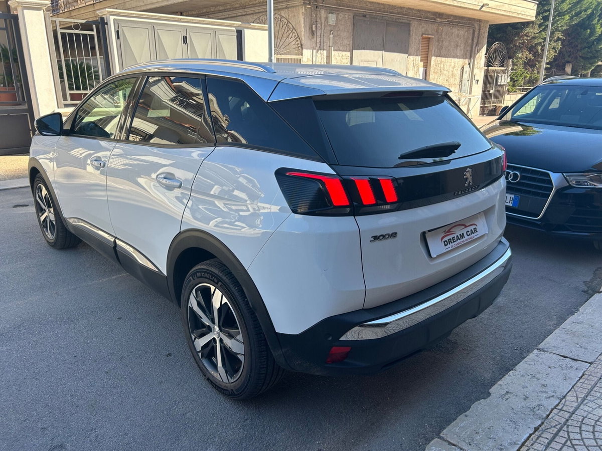 Peugeot 3008 BlueHDi 120 S&S EAT6 Allure Mix (15)