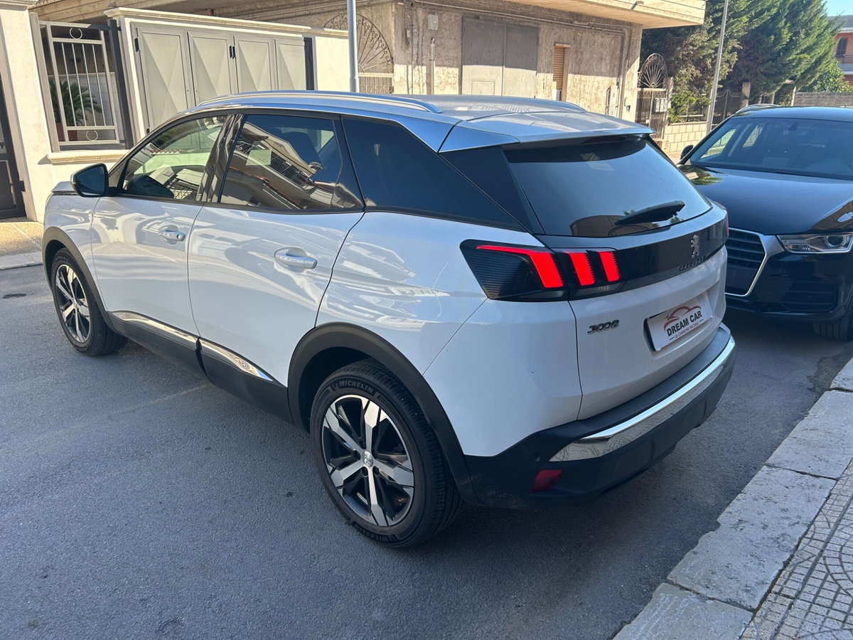 Peugeot 3008 BlueHDi 120 S&S EAT6 Allure Mix (16)