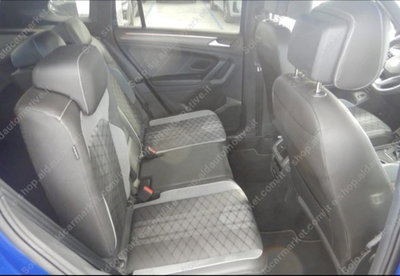 Volkswagen Tiguan 2.0 TDI 150 CV SCR DSG 4MOTION R-Line (7)