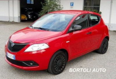 Lancia Ypsilon 1.2 69 CV 5 porte S&S Elefantino Blu usata