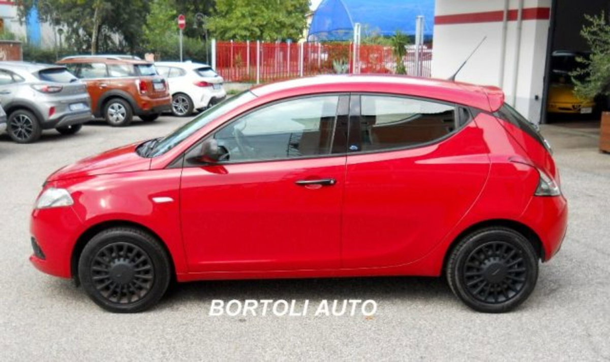 Lancia Ypsilon 1.2 69 CV 5 porte S&S Elefantino Blu (3)