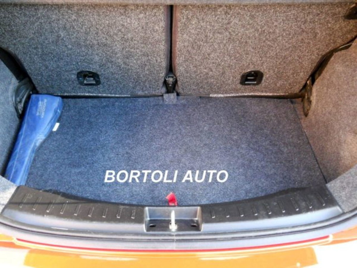 Lancia Ypsilon 1.2 69 CV 5 porte S&S Elefantino Blu (8)