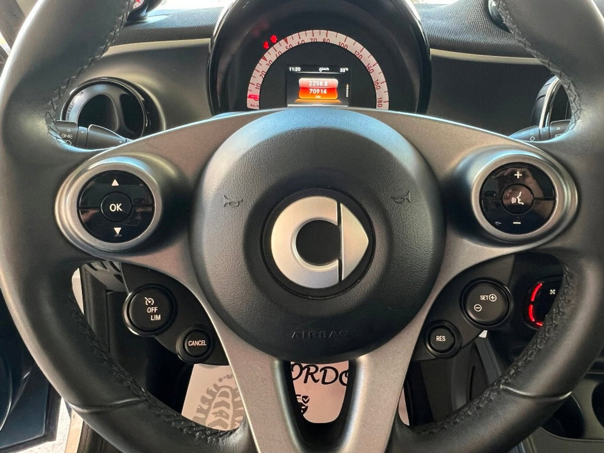 smart forfour forfour 70 1.0 Passion (17)