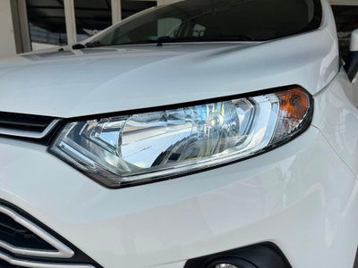 Ford EcoSport 1.5 TDCi 95 CV Plus (19)