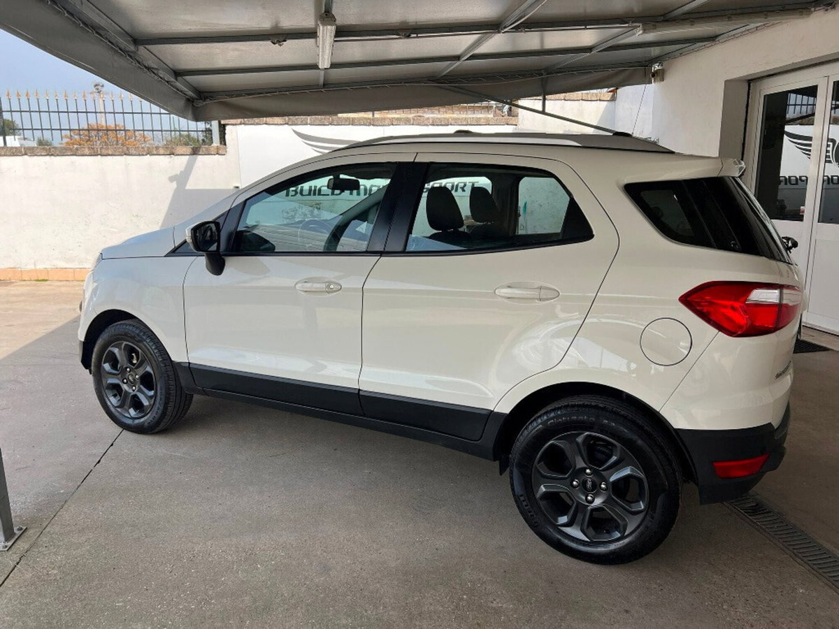Ford EcoSport 1.5 TDCi 95 CV Plus (5)