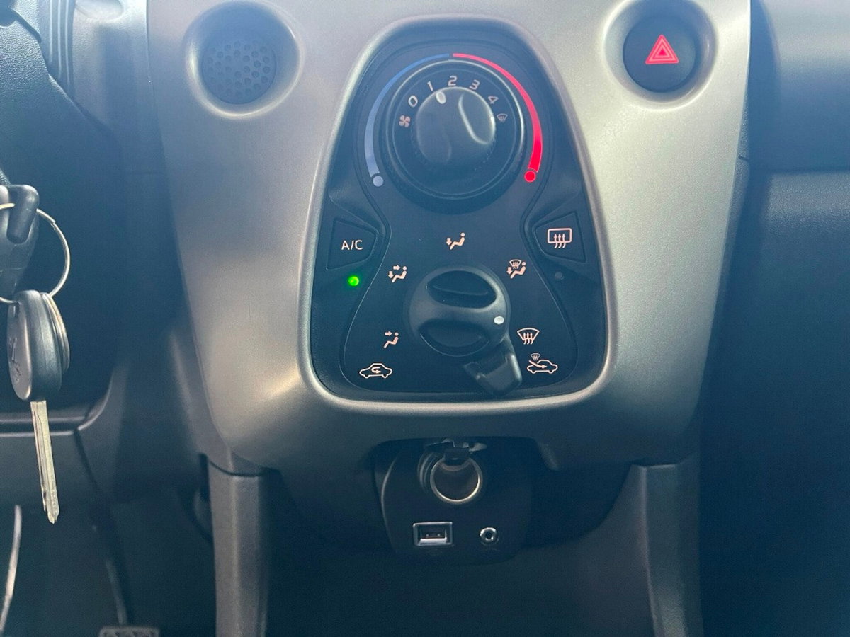 Peugeot 108 68 5 porte Active (11)