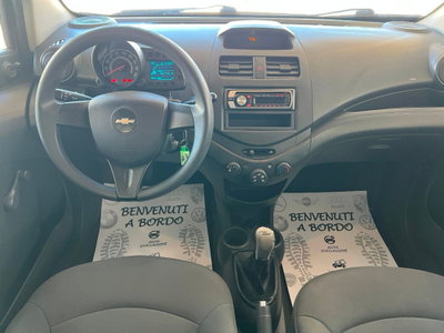 Chevrolet Spark 1.0 (9)