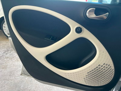 smart forfour forfour 70 1.0 Passion (19)