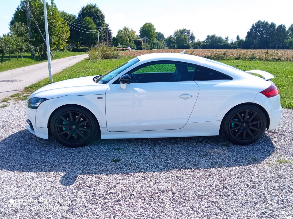 Audi TT Coupé 2.0 TDI quattro S tronic Advanced Plus (5)