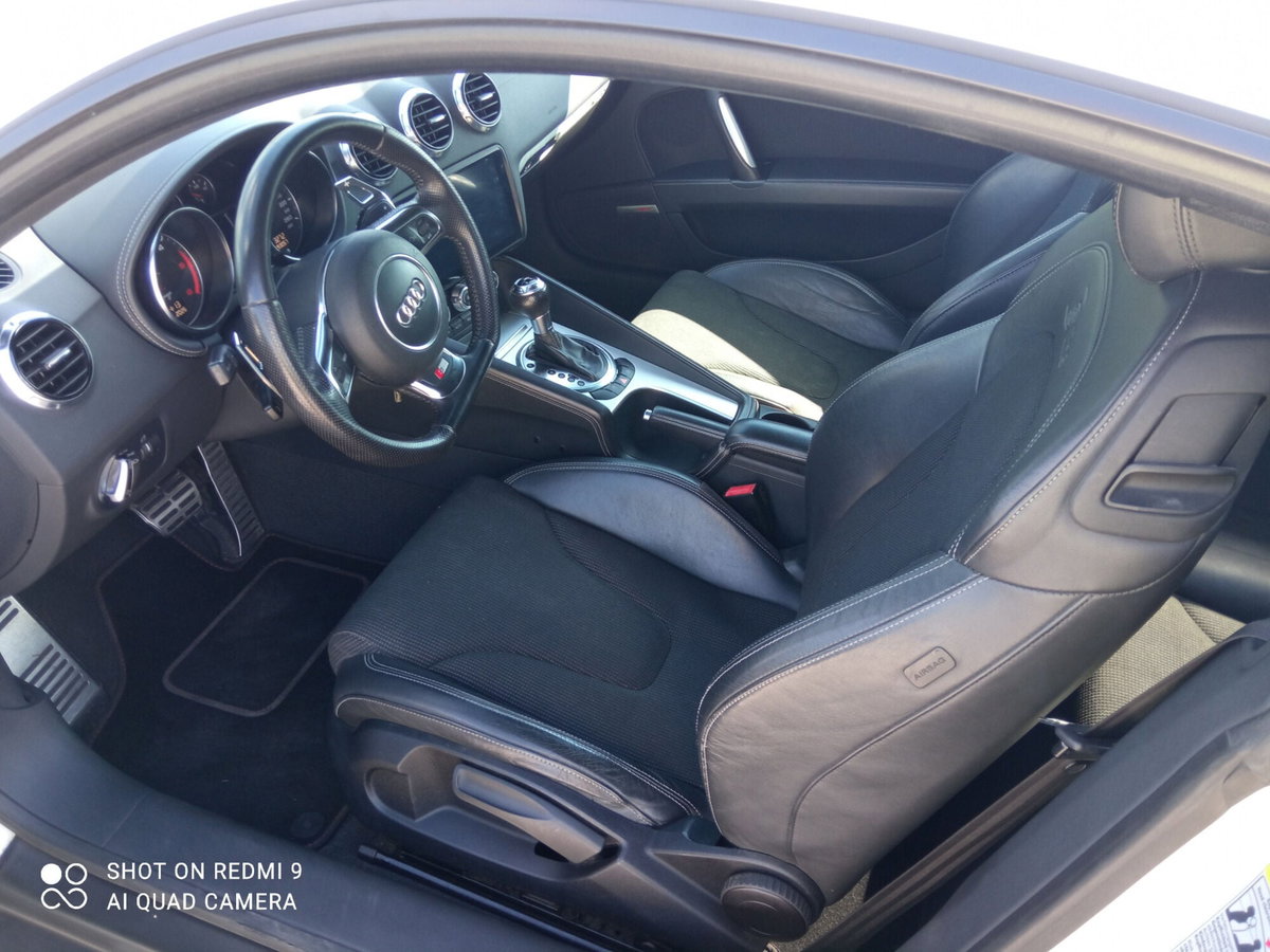 Audi TT Coupé 2.0 TDI quattro S tronic Advanced Plus (9)