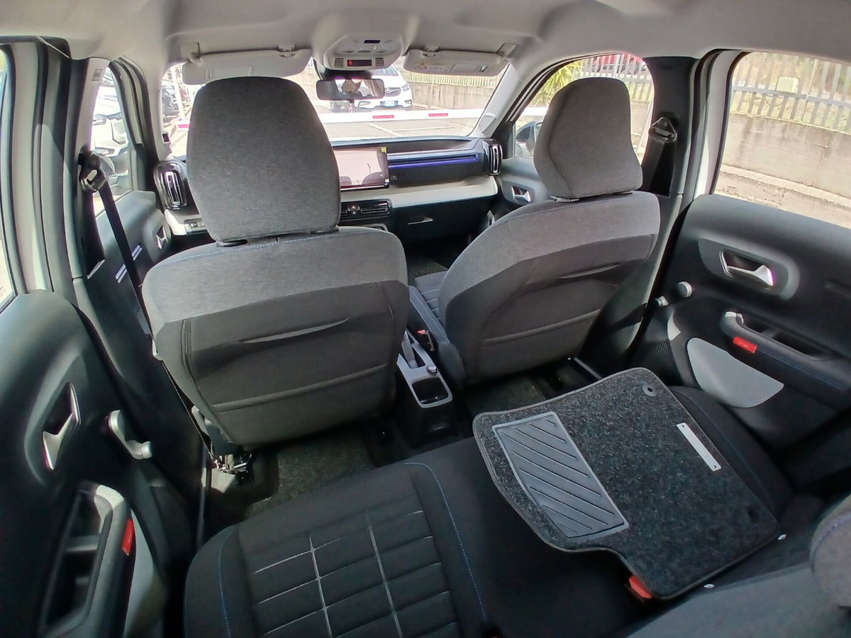 Citroen C3 Aircross 1.2 puretech turbo Plus 100cv (19)