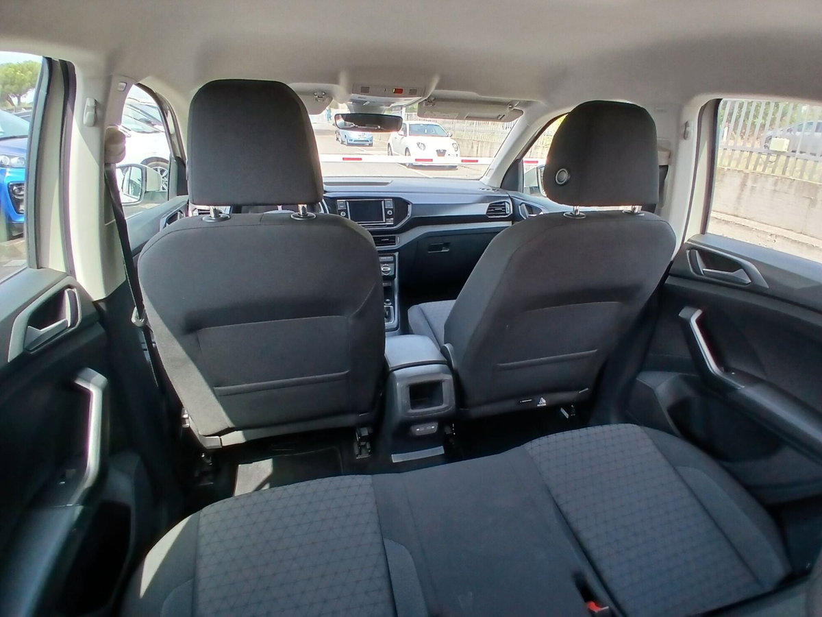 Volkswagen T-Cross 1.0 TSI 110 CV DSG Advanced (18)