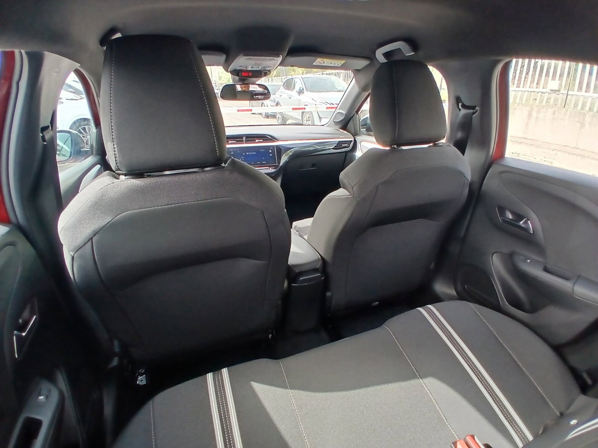 Opel Corsa 1.2 100 CV aut. GS Line (18)