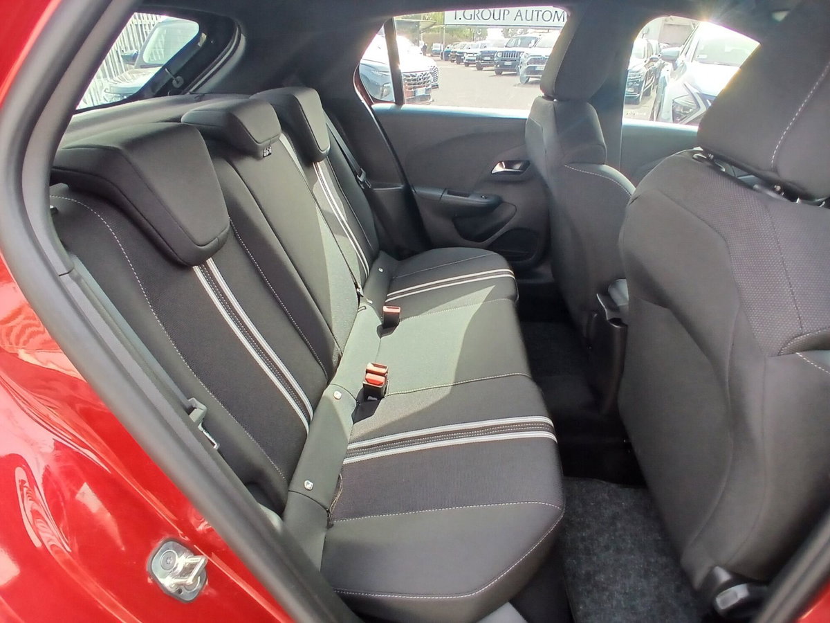Opel Corsa 1.2 100 CV aut. GS Line (20)
