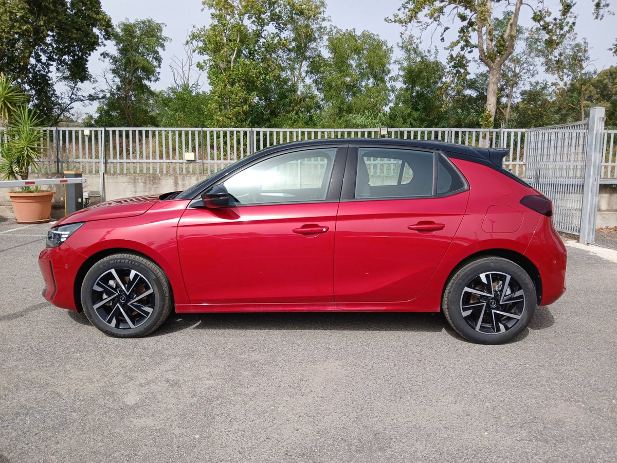 Opel Corsa 1.2 100 CV aut. GS Line (8)