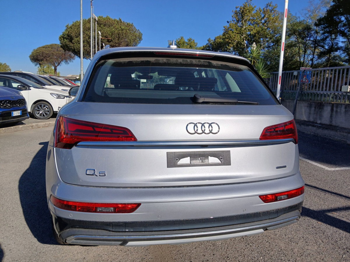 Audi Q5 35 TDI quattro S tronic (6)