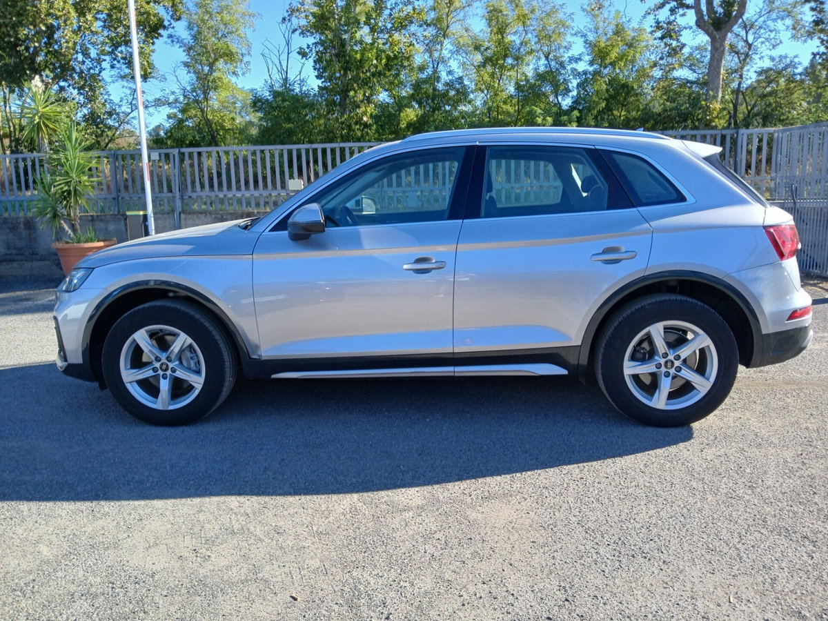 Audi Q5 35 TDI quattro S tronic (8)