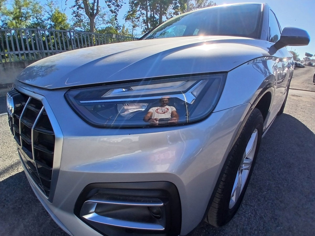 Audi Q5 35 TDI quattro S tronic (9)