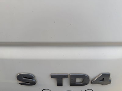 Land Rover Freelander 2.2 TD4 S.W. E (11)