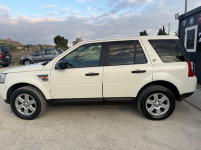 Land Rover Freelander 2.2 TD4 S.W. E (8)