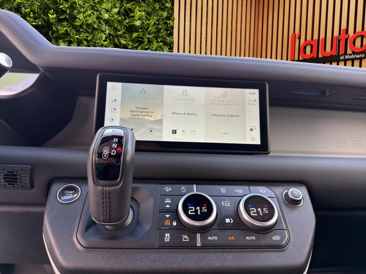Land Rover Defender 110 3.0d i6 mhev X-Dynamic SE awd 200cv auto (17)