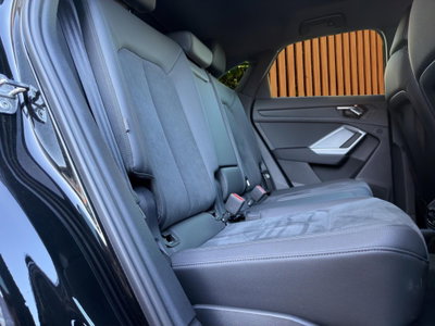 Audi Q3 Sportback 35 TDI quattro S tronic S line edition (19)