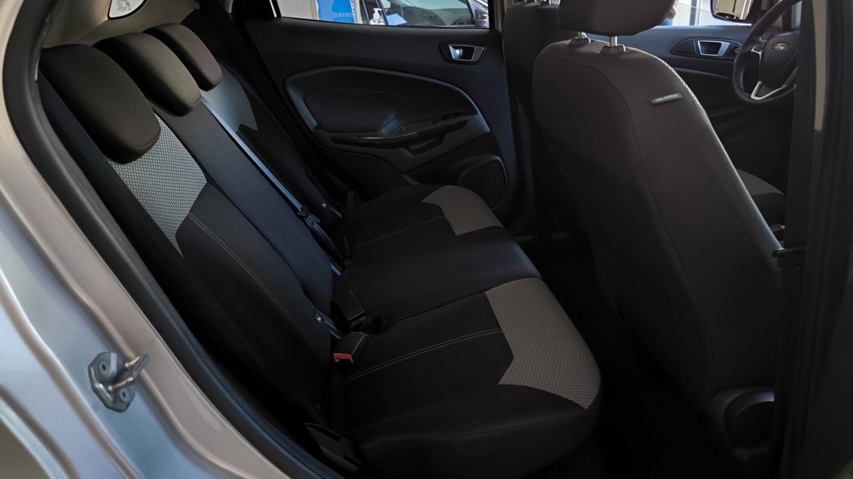 Ford EcoSport 1.5 TDCi 90 CV Titanium (15)